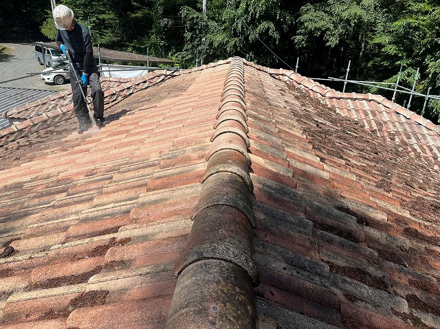 鳴沢村　屋根塗装工事